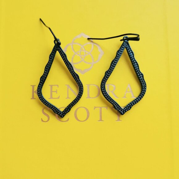 Kendra Scott Jewelry - Kendra Scott Sophia Navy Gunmetal Earrings New